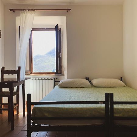 Rifugio La Mesta Trassilico Eksteriør billede